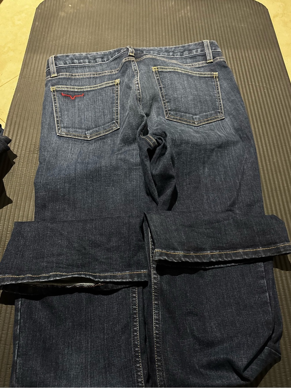 Women’s dark blue kimes ranch